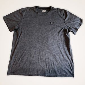 Under Armour Men’s Dark Gray Shirt
